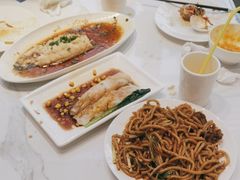 -花少爷·鲜虾干贝粥(延安万达店)