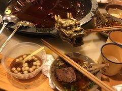 -黄潇洒老火锅(九眼桥宏济巷店)