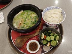 -妈妈故事米线(市府恒隆店)