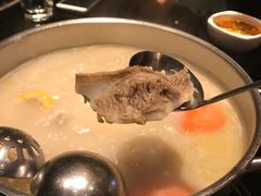 -官也街澳门火锅(新源里店)