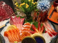 -蟹犇前•帝王蟹雪蟹(陆家嘴店)