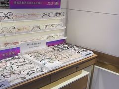-爱视眸Eyeblling眼镜·依视路·蔡司镜片折扣店(百联南方商城购物中心)