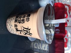 放下咖啡(正宁路店)-放哈·甜醅子奶茶创造者(正宁路店)