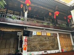 -蔼若春.传承三十年云南菜(金碧公园店)