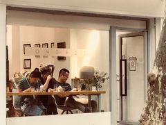 -Onirii Coffee(长乐路店)
