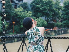 -苗人谷