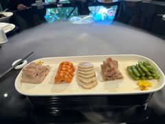 -HOMES上海本帮菜(襄阳公园店)