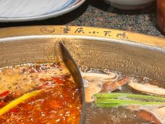 -小天鹅火锅·一线江景洪鼎旗舰店(洪崖洞店)