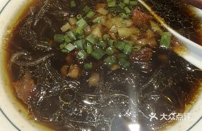 Beef and Soy Noodles碎