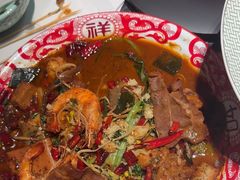 -嗨辣小聚·盘锦河蟹·海鲜烧烤龙虾(盘锦十年好店)