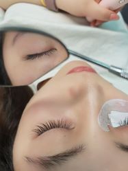 -丽心自助美甲美睫