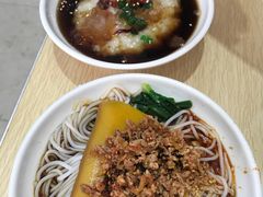 -洪记凉米线(新兴路店)