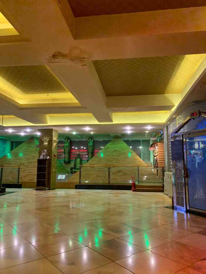 龙山汗蒸幕-"大众点评在任何地方都好用啊!地铁附近,环.