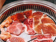 -烤路里·韩国品质自助烤肉(石路天虹4号店)