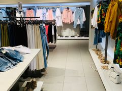 -ZARA(红谷滩万达店)