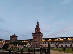 -斯福尔扎古堡