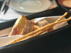餐前面包-当米亚诺意大利餐厅(武汉光谷凯悦酒店)