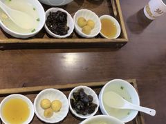 -蟹上黄·蟹黄面·江南糖水(人民广场店)