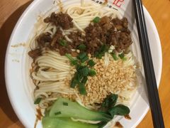 -蓉李记成都名小吃(二七万达店)