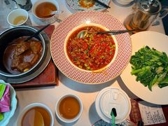 -千百味红餐厅·非遗江西菜(绿地双子塔总店)