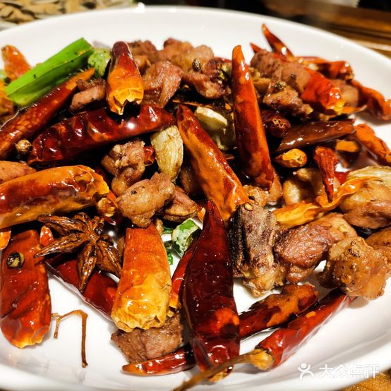 湘荆菜馆(段家坝店)
