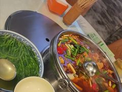 -牟记江湖重庆地标特色菜鱼蛋海鲜无刺鲫鱼(巴南区黑金冠十多年好店)