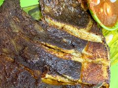 -明记烧鱼美味店