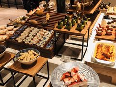 法式甜品-中航泊悦酒店·云庭咖啡厅(虹桥机场T2店)