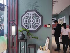 -必胜客(华邦银泰店)