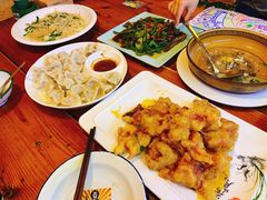 -闯关东东北农家菜(崂山石老人店)