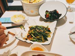 -尚一汤 广东炖汤(金桥国际店)