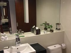 -上海浦东假日酒店