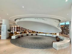 -广州市白云区图书馆