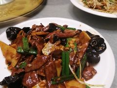 -闫府私房菜·百年鲁菜(欧亚店)