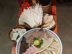 -周小明火锅(黑金冠社区店)