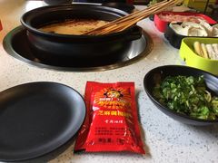 -钢管厂五区小郡肝串串香(南山店)