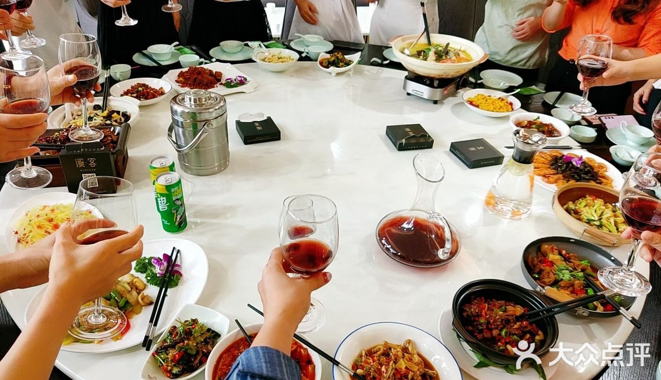 聚心又聚财的聚会绝佳好餐厅[加油]