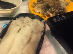 -鲜入围煮花胶鸡海鲜火锅