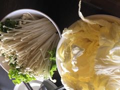 -滇釜火锅·能喝汤的火锅(车公庄店)