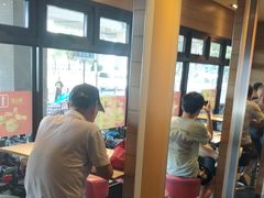 -麦当劳(江湾镇店)