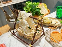 -椰子不语 椰子鸡火锅(淮海店)