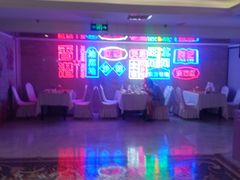-海韵之星邮轮水会(明发商业广场店)