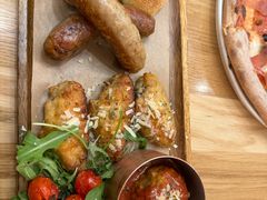 -城市大道红炉披萨烘焙坊