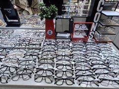 -华彬眼镜专业渐进配镜(潘家园店)