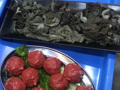 -牛一煲美食(江高店)