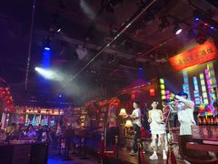 -喜鹊音乐酒馆(西街店)