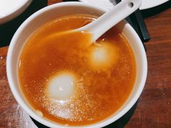 老红糖醪糟炖黑芝麻汤圆-眉州东坡·熊猫主题餐厅(枫蓝店)