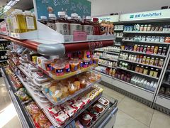 -全家便利店(王府井大街店)