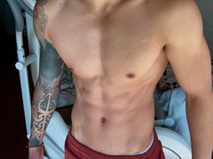 -GYMPLUS私教健身会馆(大悦城店)