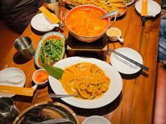 -辣尚瘾·烤鱼·新川菜(牡丹园直营店)
